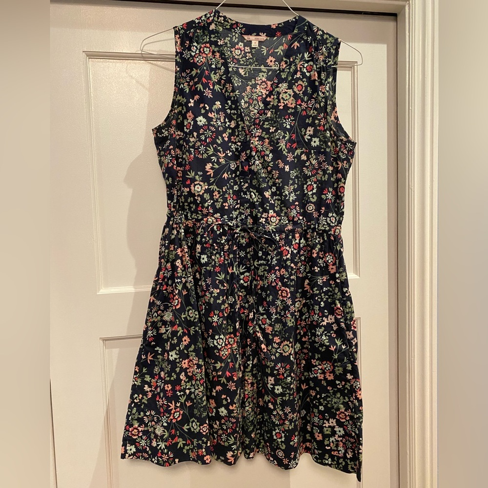 Gap dress, size M